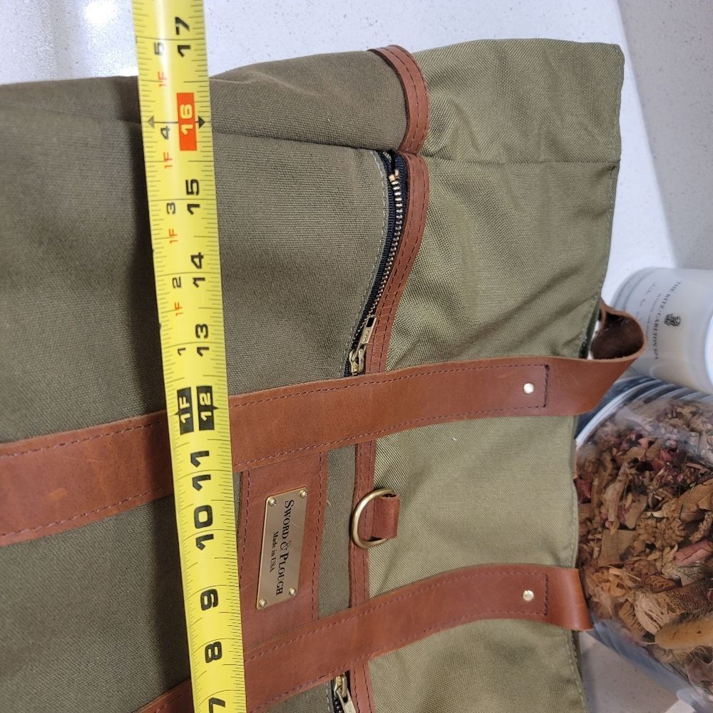SOLD Sword & Plough Small Green Tote Bag - Picture 8 of 9